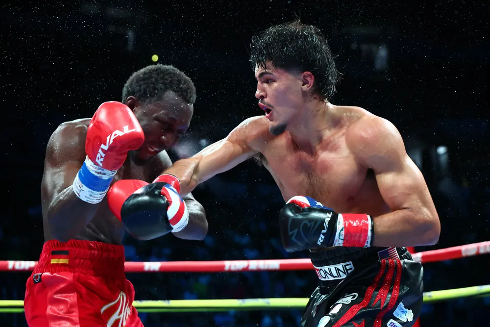 Zayas_Baraou_FightNight 20