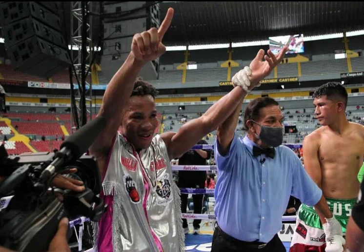 Captura de pantalla_30-3-2026_233435_www.instagram.com