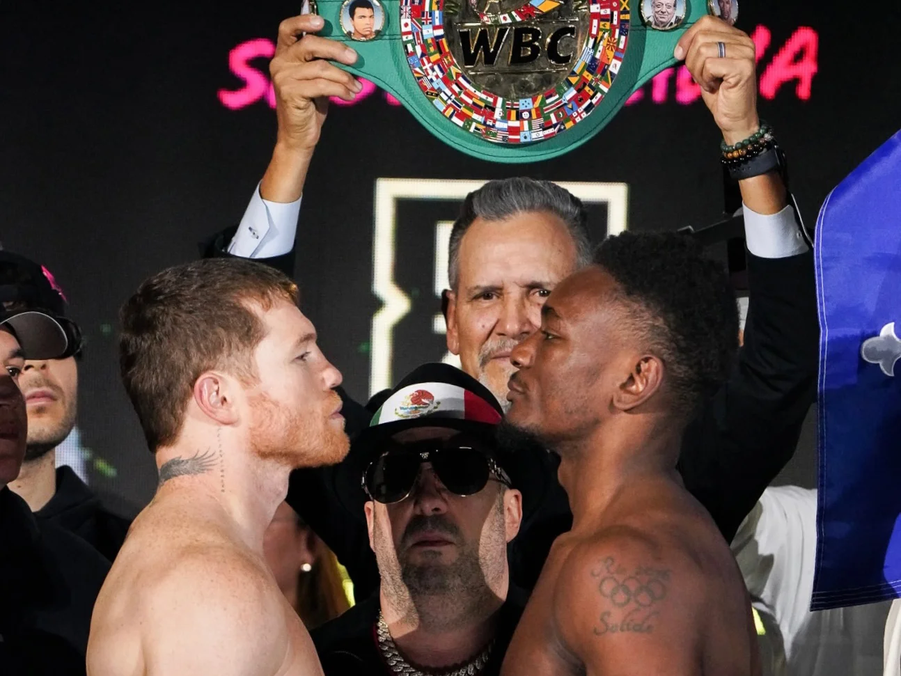 Pesaje entre Canelo Alvarez y Christian Mbilli / DAZN