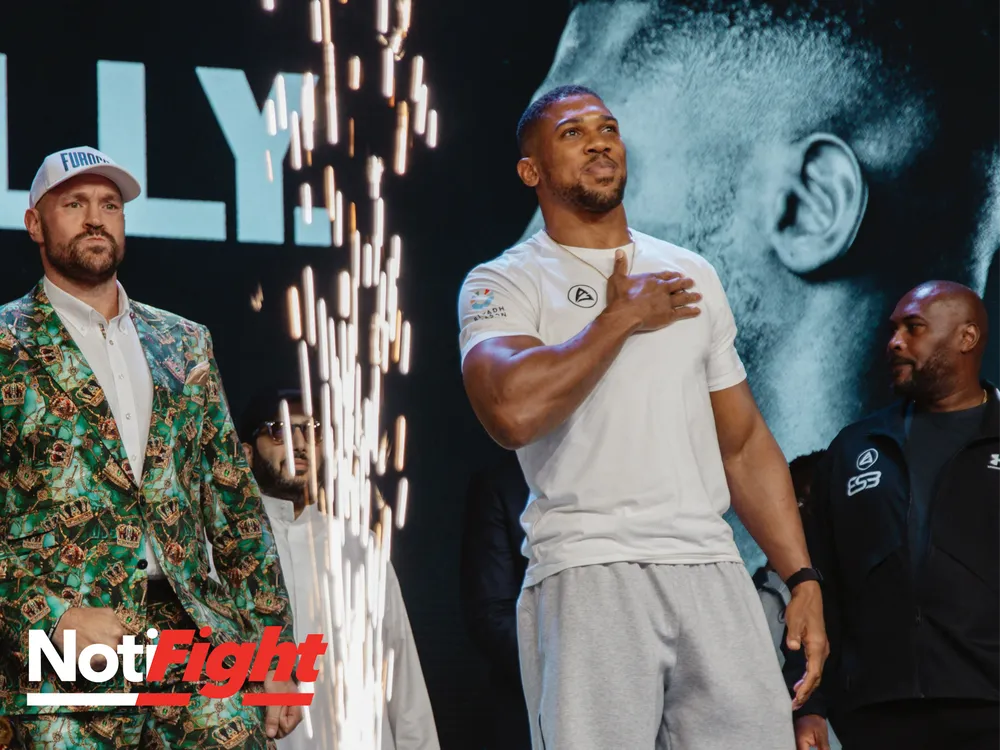 Anthony Joshua vs Tyson Fury / Matchroom Boxing